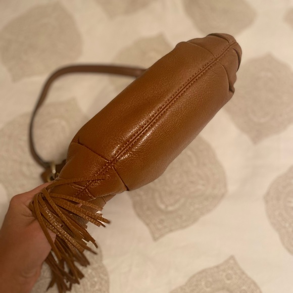 Michael Kors Leather handbag 👜 - Picture 3 of 15